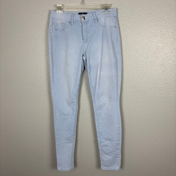 Royalty for Me Size 6 Skinny Leg Light Wash White-Blue Jeans Pockets Zipper Fly - Picture 2 of 10